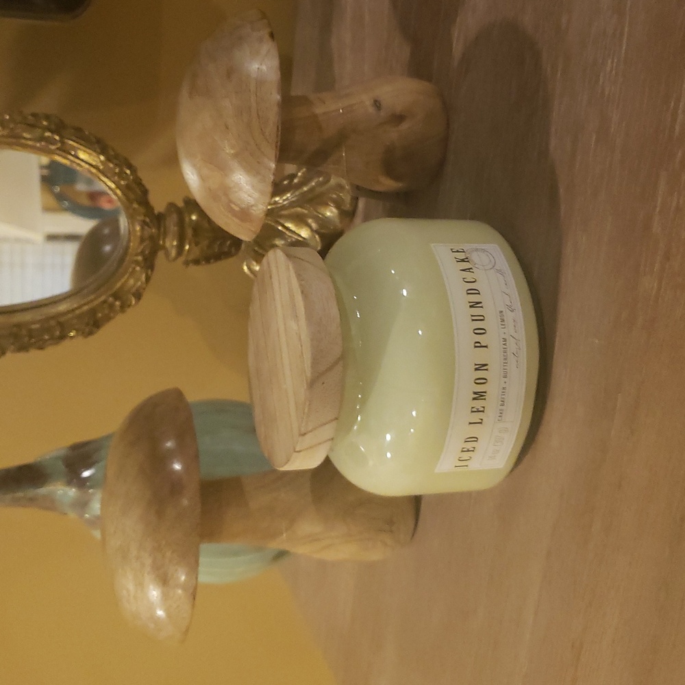 NEW! Iced Lemon Poundcake Scented Candle